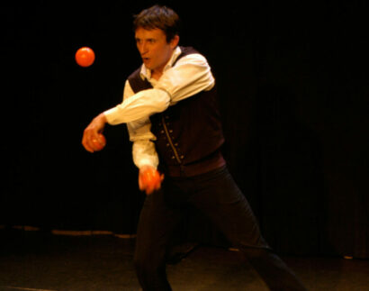 10517_Jonglage-Lukas-Weiss